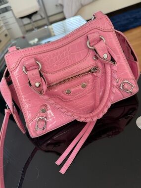 Pink Croc-Embossed Women's Satchel Bag